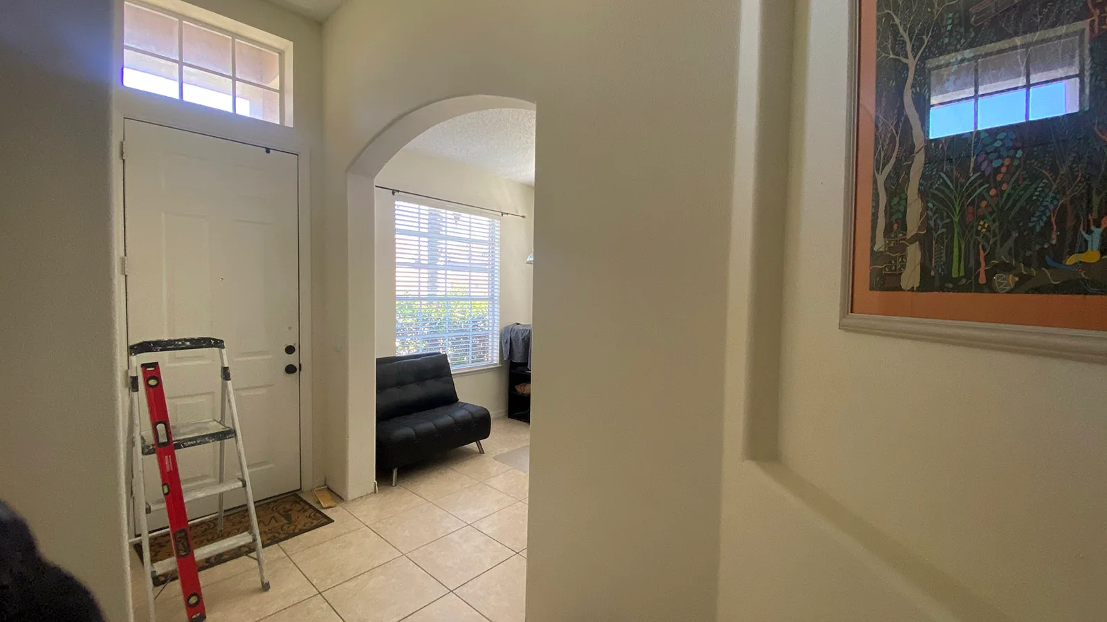 interior-wall interior-wall