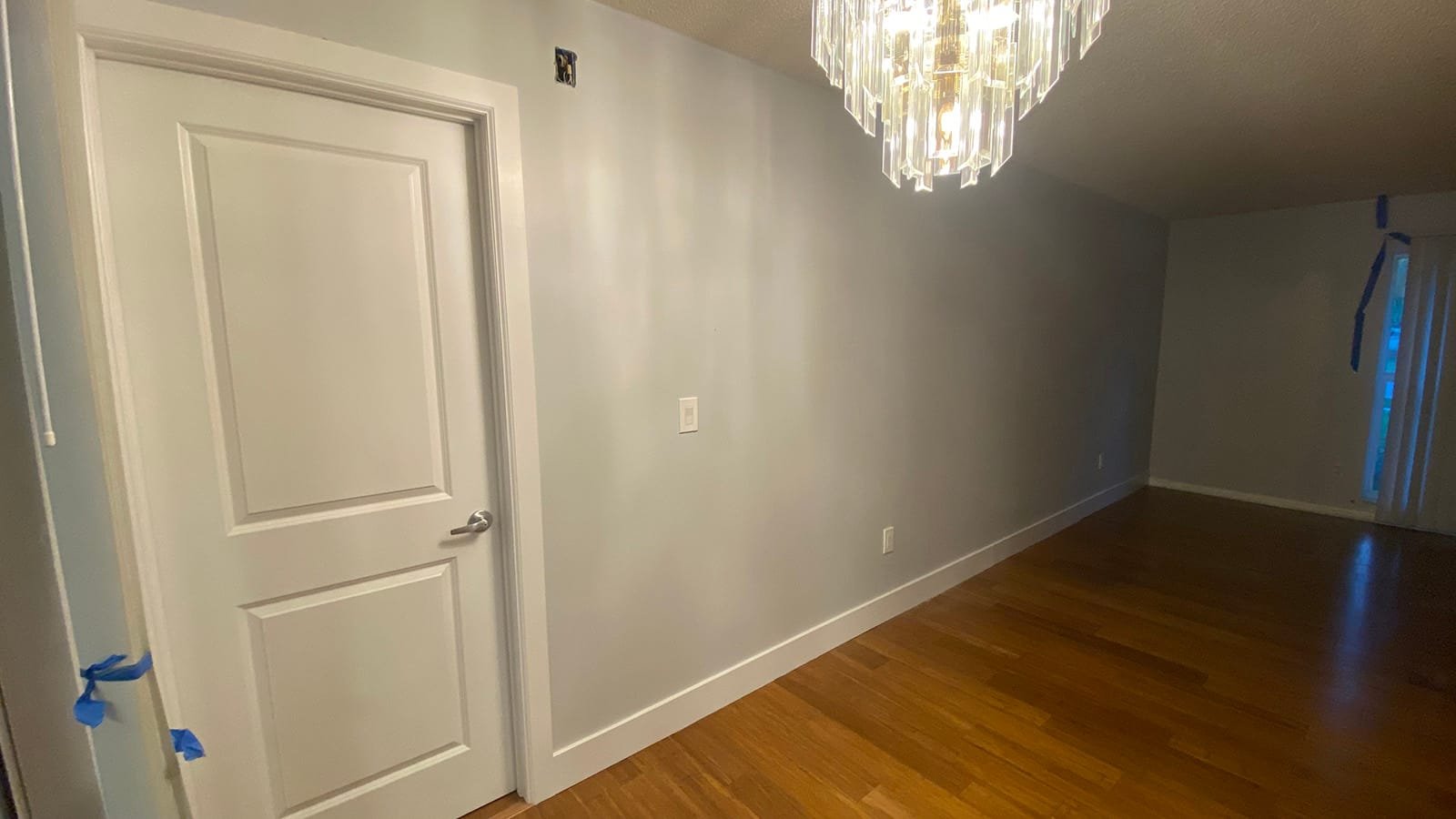 interior-wall interior-wall